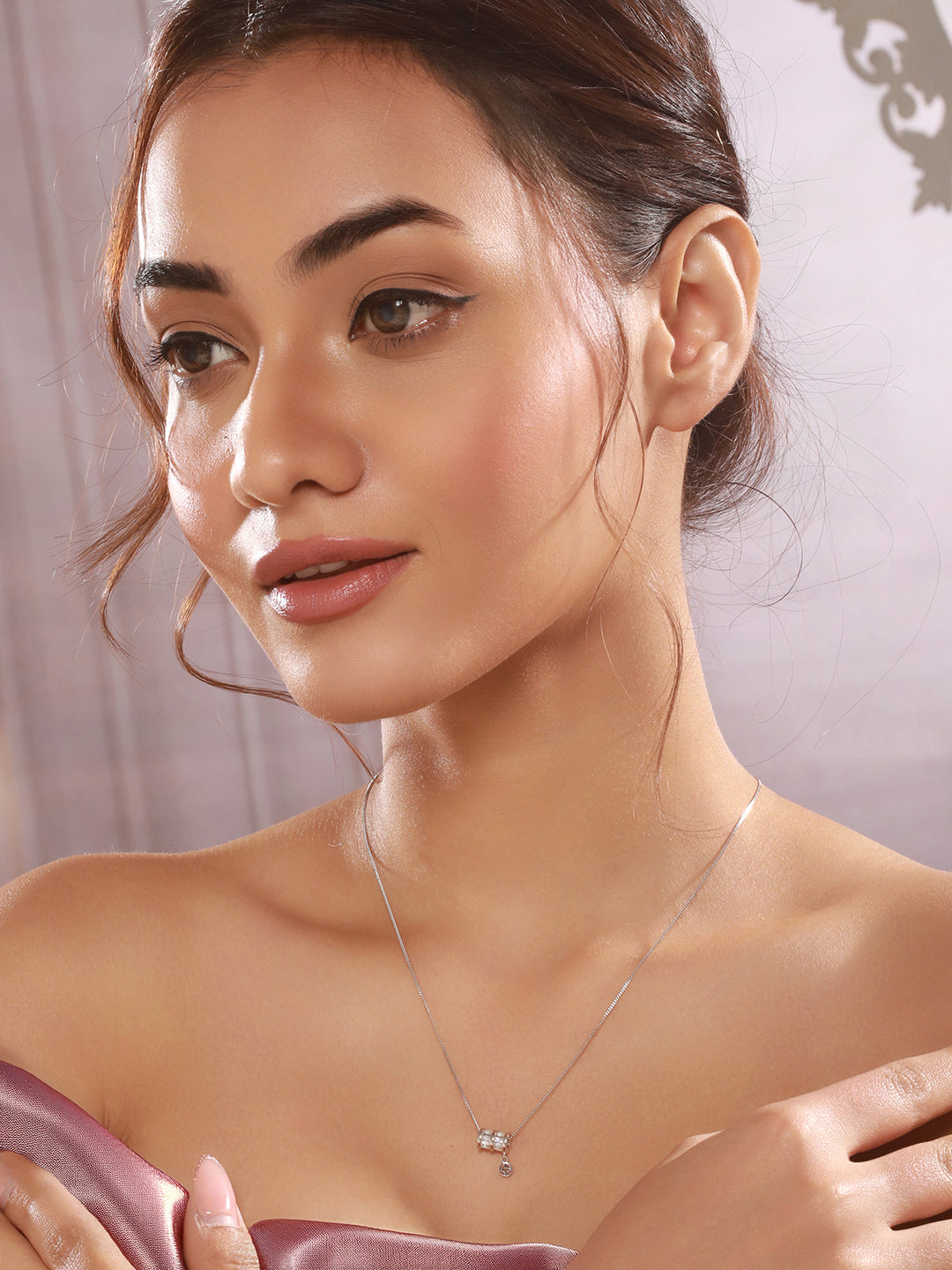 925 Sterling Silver Rhodium Plated Delicate Pendant Necklace & Chain